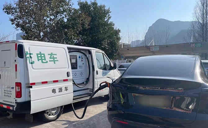 剑河汽车搭电